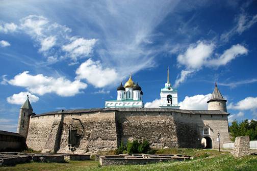 File:Kremlin of Pskov-2008-1.jpg